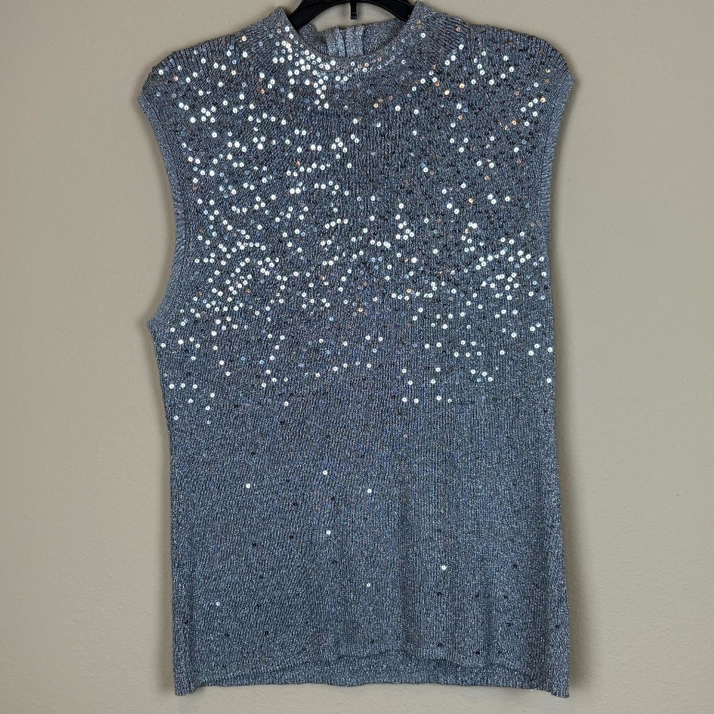 Investments Gray/Silver Sleeveless Ribbed Metallic Sweater with Sequins